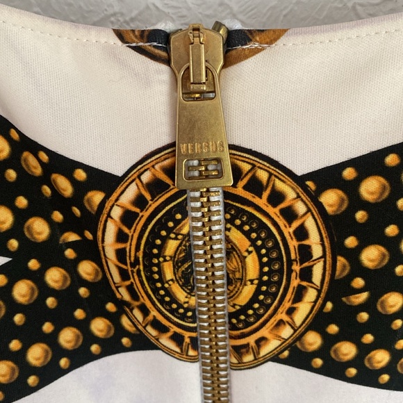Versus by Versace Stunning sleeveless mini dress with gold hardware . - Picture 5 of 10
